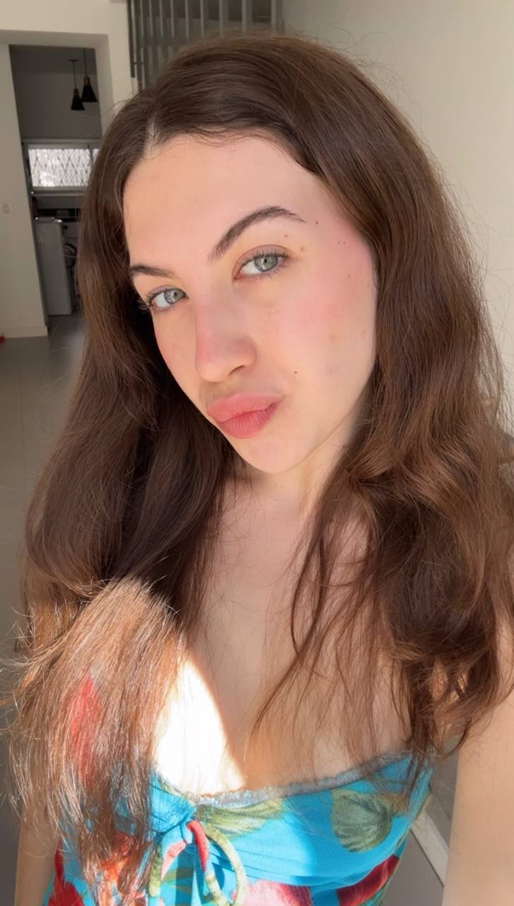 Nude girl Amber in Quetta